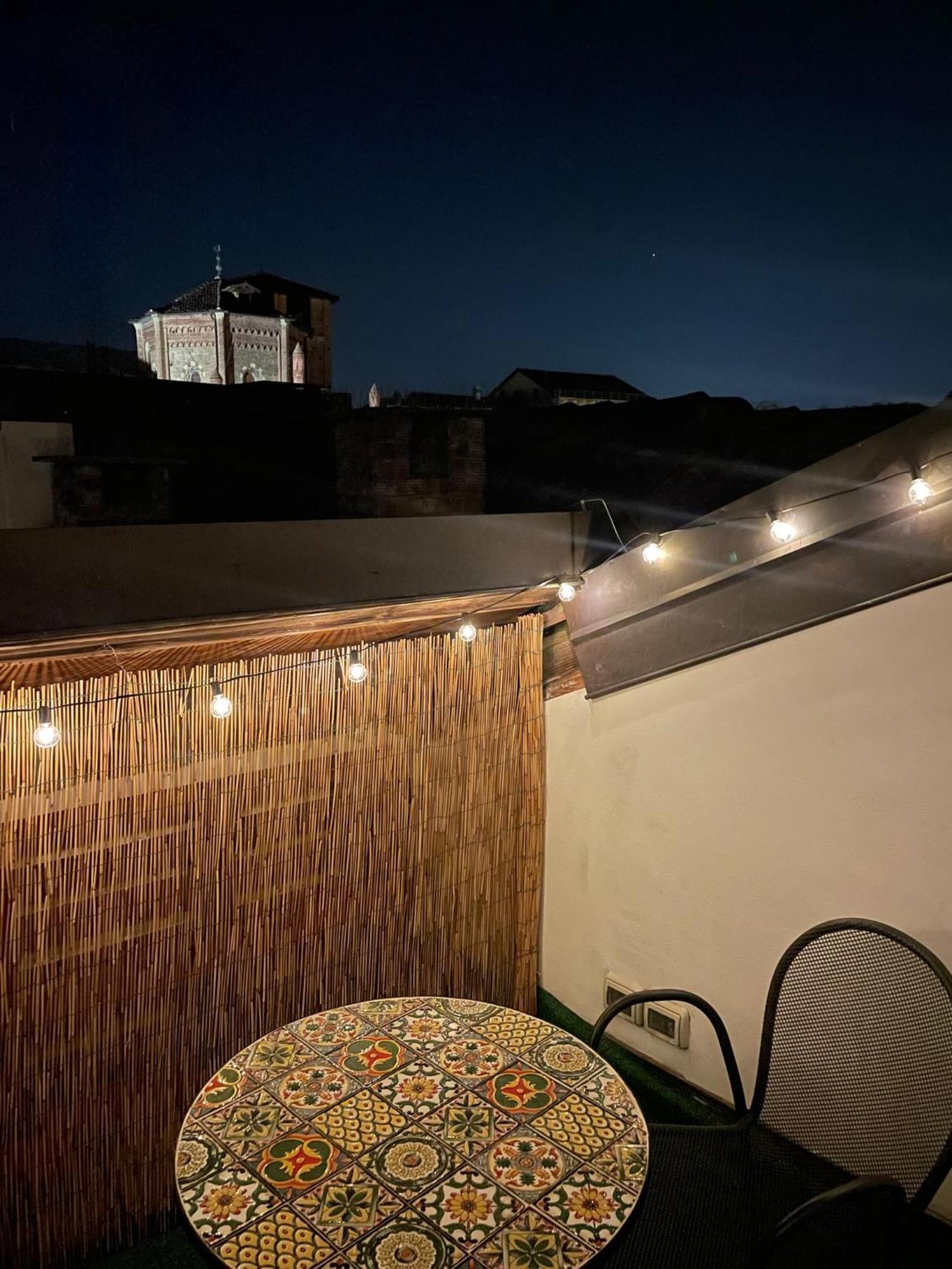 Апартаменты Casa Margot Асти Экстерьер фото